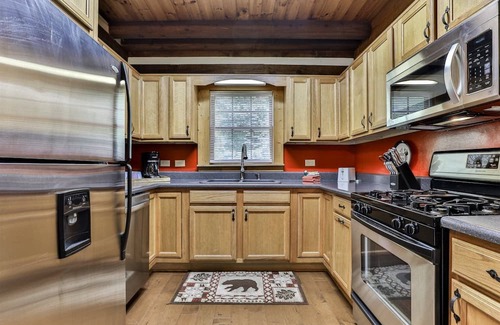 Ellijay Cabina | A Happy River Song | Ellijay, Ga