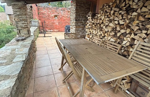 Beaumont Casa | Charming stone house with breathtaking views of the Ardèche countryside.