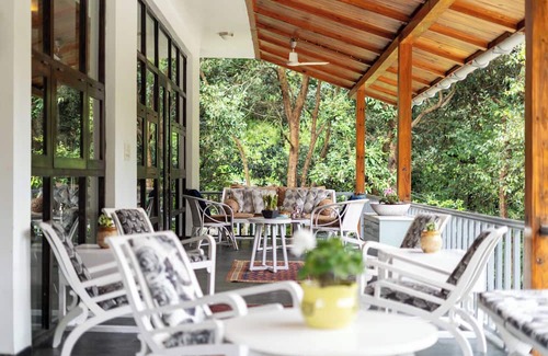 Bhimtal Villa | Scenic 4BHK Villa in Bhimtal with Lake Views & Bonfire Nights