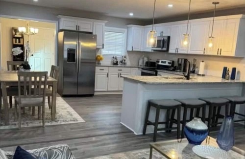 Church Street Casa | Spacious 4-bedroom house in lovely Atlanta