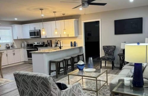Church Street Casa | Spacious 4-bedroom house in lovely Atlanta