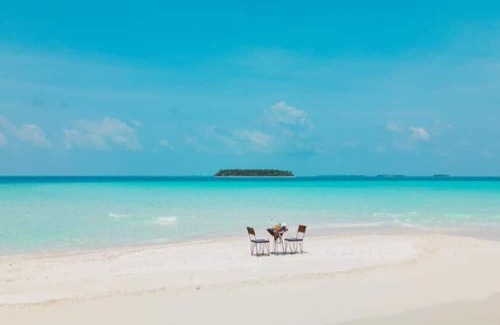 Baa Atoll Casa | Dhoani Maldives Guesthouse