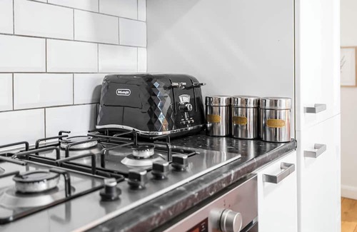 Bishop's Apartamento | Central Gem in Waterloo, London