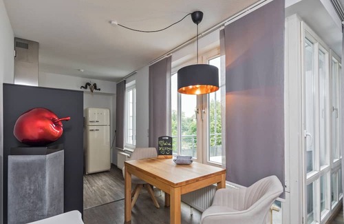 Ubigau Apartamento | Dresden Residential Oasis by the Elbe river