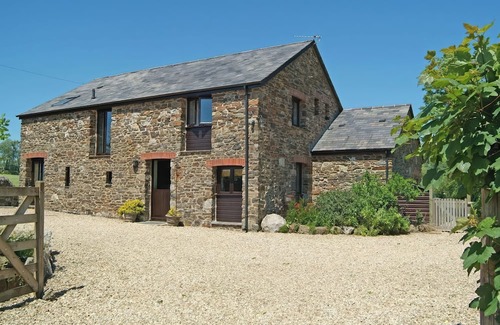Mary Tavy Cabaña | THE RED BARN, pet friendly, luxury holiday cottage in Lydford