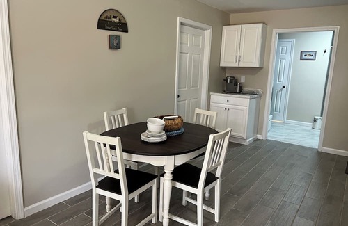 Kennesaw Apartamento | Charming 2-bedroom basement apartment with WiFi, AC in terrific Kennesaw