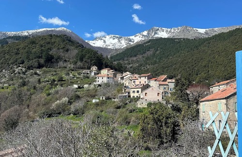 Santo-Pietro-di-Venaco Casa | A. Casetta Centre de Corsica Santo Pietro di Venaco