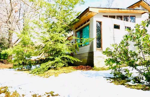 Pinto Casa | Linda Casa Rústica y Moderna, Termas de Chillán.