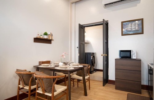 Chakkrawat Casa | 3BR 1SFB Home In Chinatown 5 Min MRT - Nivas Wanit