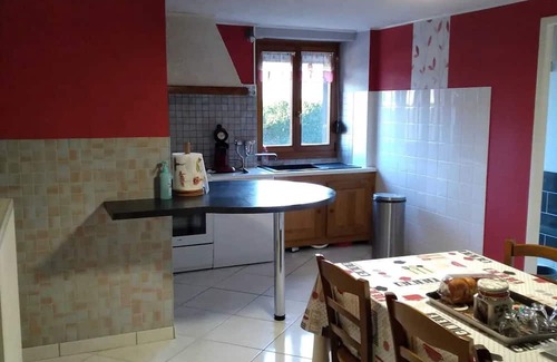 Le Val-d'Ajol Apartamento | Homerez - Apartment in Le Val-d'Ajol