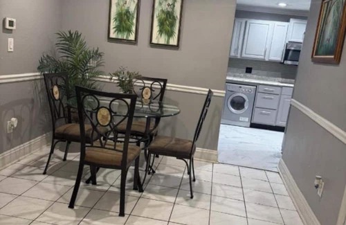 Margate Apartamento | 1-bedroom apartment in welcoming Margate our charming private suite apartment