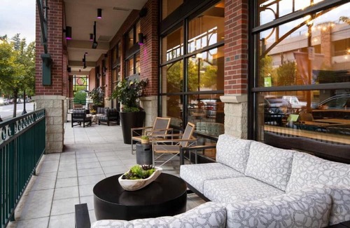 Downtown Casa | Discover our ideally located Redmond, WA