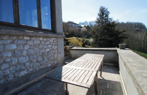 Aiguebelette-le-Lac Casa | Bohemian holiday home with lake view