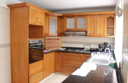La Castellana Casa | Spacious 5-bedroom house in beautiful in Laureles Medellín with WiFi