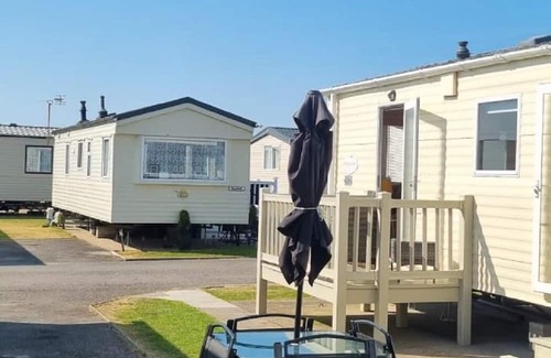 Rhuddlan Casa | Lovely 6 berth caravan at Sun Valley in North Wales ref 81023A