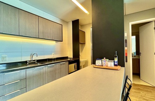 Campina do Siqueira Apartamento | 1 bedroom, balcony and barbecue next to Barigui