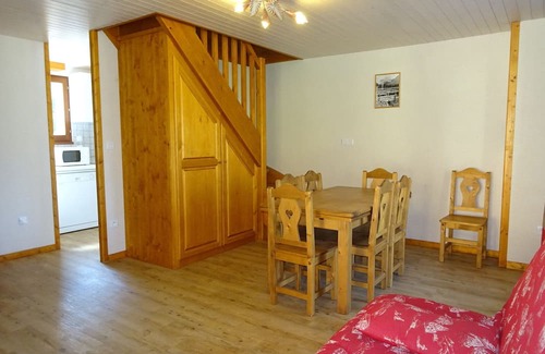 La Chapelle-en-Valgodemard Chalet De Esquí | 6/8 person duplex apartment in a chalet in the heart of the Ecrins mountains