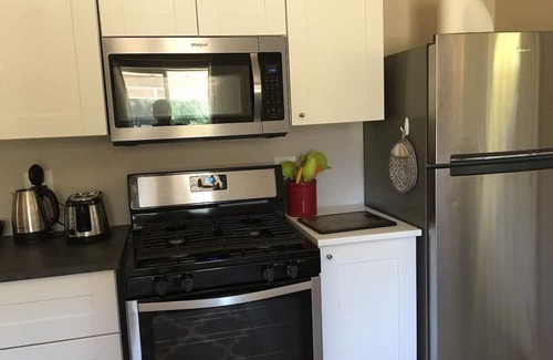 Middletown Casa | Stagecoach Cottage quiet efficiency