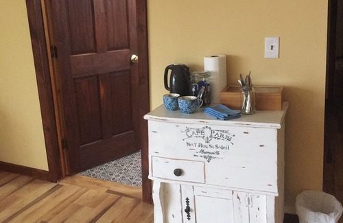 Castleton Apartamento | Hilltop Pet Friendly Studio in Castleton, Vermont