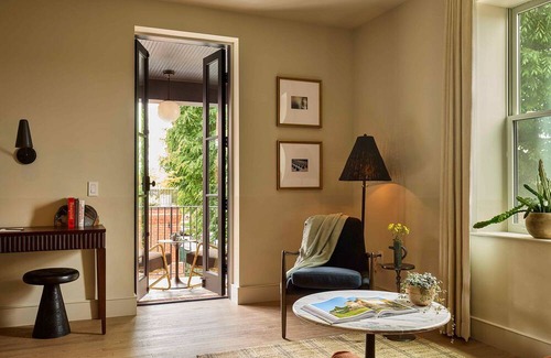 Fishtown Casa | Elegant Stay in Restored 18th-Century Building w/ Pool, In-Room Wet Bar