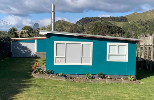 Mokau Casa | Mokau Point Break