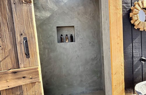 Joshua Tree Cabina | Charming cabin with AC and WiFi in enchanting Joshua Tree