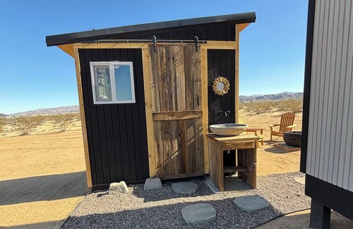 Joshua Tree Cabina | Charming cabin with AC and WiFi in enchanting Joshua Tree