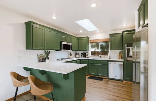 Concrete Casa | Baker Loop