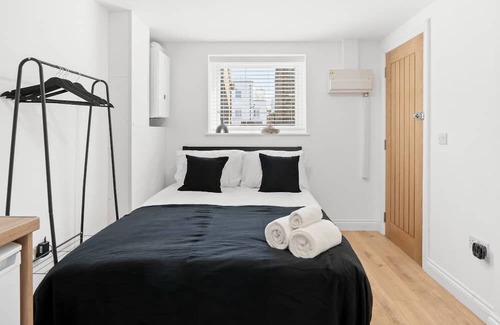 Woodside Apartamento | Studio - Norwood Junction - B1