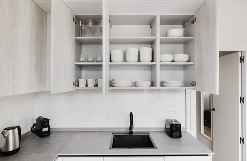Cotos Apartamento | Blueground | Castilla, AC & w/d, nr Retiro