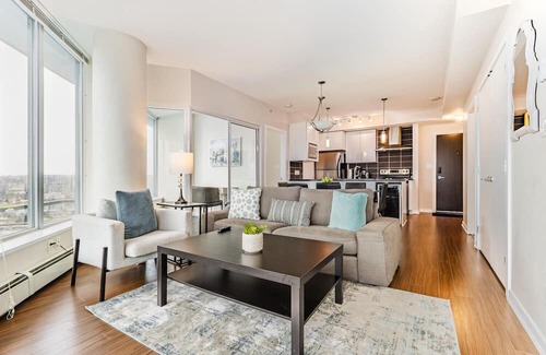Crosstown Condominio | Spacious Two Bedroom/Two Bathroom Condo in Central Downtown Vancouver