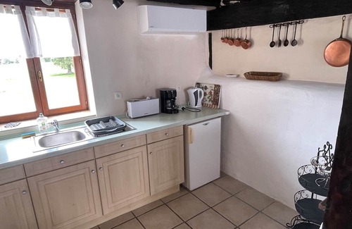 Saint-Dizier-Leyrenne Casa | The Roseau Gite