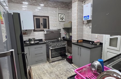 Faisal Casa | Charming 2-bedroom building in Suez Governorate with AC