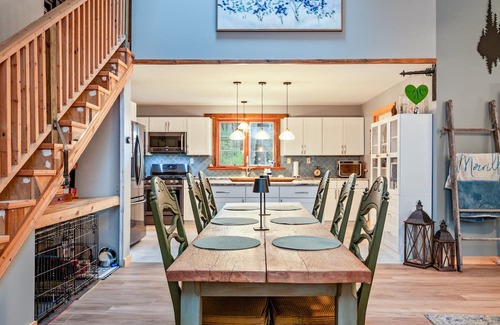 Prattsburgh Casa | Private Oasis|15 acres|Fireplace|Fire Pit|Hiking|Wine Tasting|Pet Friendly