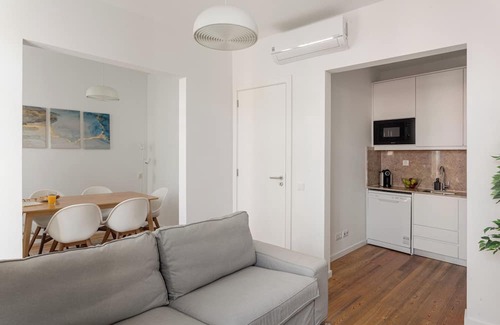 Santo Amaro Apartamento | Lisbon Living Alcântara – Modern 2BR Flat