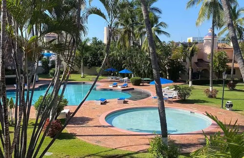 Isla Iguana Casa | Beautiful Mexican style house @ the Marina