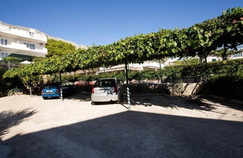 Central Dalmatia Apartamento | Apartman Villa Josipa - Duće: 50 M od Plaze