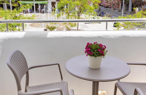 Santa Eulalia del Río Apartamento | BNLLC-ST3 - Estudio en Santa Eulalia centro, playa a 1 minuto andando