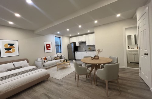 Getty Square Apartamento | Cozy apartment in tranquil Yonkers with WiFi, AC