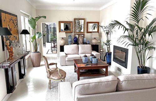 Alvito Casa | The Palm Tree House: Alentejo, Private swimming pool, 6 suites, Iconic Palm tree