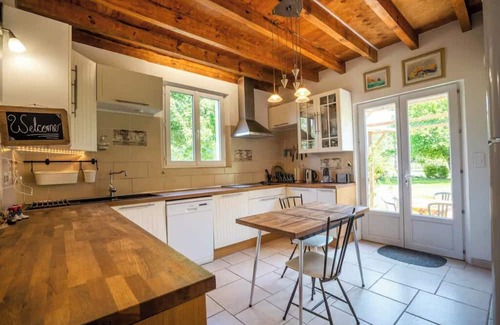 Morcenx Casa | Large country house with pool and jacuzzi