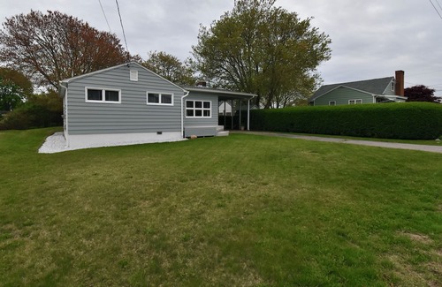 Misquamicut Casa | Misquamicut Fire District | Walking Distance to your beach access!