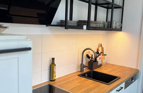 Reudnitz-Thonberg Apartamento | Modern and barrier-free apartment at Lene-Voigt-Park "Stuck and Style Reudnitz"