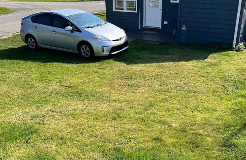 Edinboro Cabaña | Quaint Lakeside Cottage in Edinboro just steps from the lake!