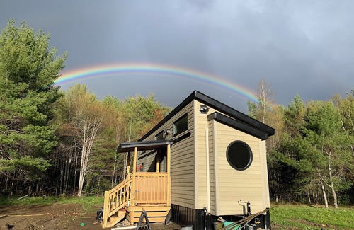 Hudson Casa | Luxury Tiny House on Wheels in Hudson