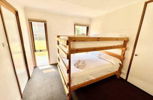 Sawmill Settlement Cabina | Welcome to Albaski Lodge – Your Base for Mountain Adventures