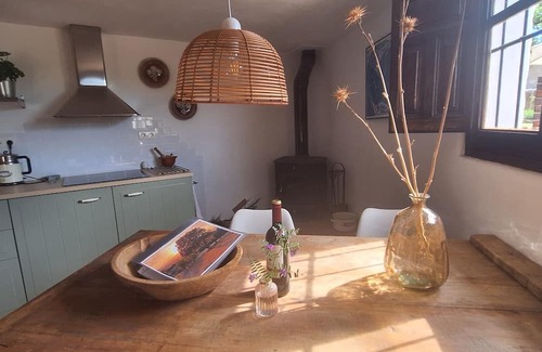 Montefrio Casa | Comfortable guest house in the interior of Andalusia with private pool.