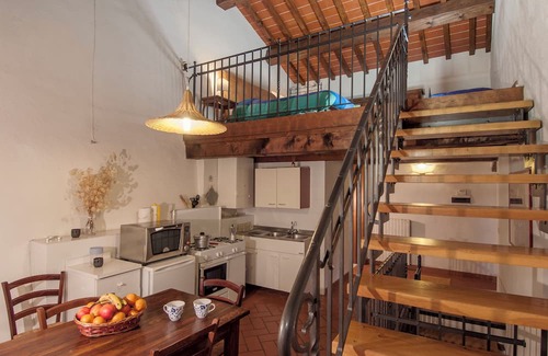 Pratovecchio Stia Otro | Is a "terrace on Casentino" placed at an ideal altitude, seven hundred meters.