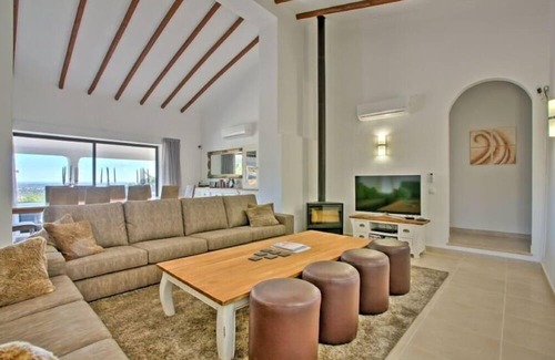 Cerro do Mocho Villa | 9 bedroom stunning private estate in the Golden Triangle, Algarve. Heated pool