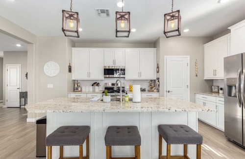 Buckeye Casa | This house is a 3 bedroom(s), 2 bathrooms, located in Buckeye, AZ.